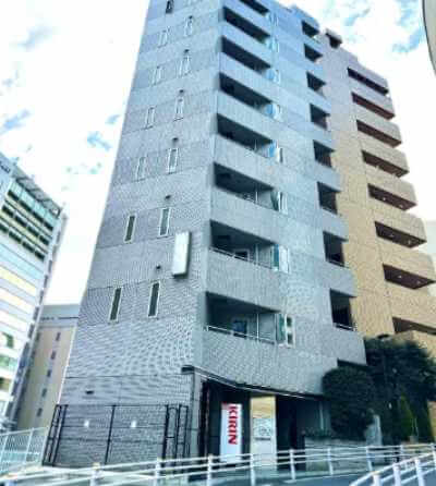 あずさ第一高等学校の外観